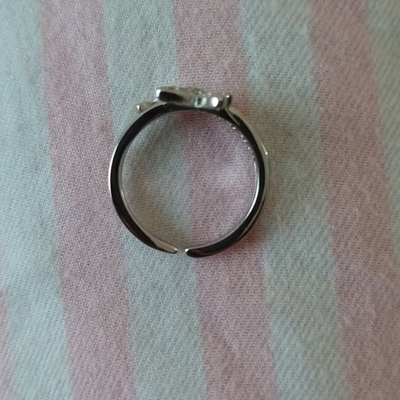 Sterling Silver cz Butterfly ring - Picture 4 of 6